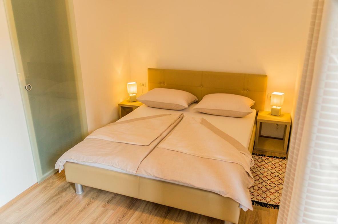 Guesthouse Klaudia Опатия Экстерьер фото
